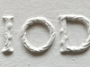 IOD Mould Victoria erhältlich bei Countryside Colours, hier in Nahaufnahme die Buchstaben I O D 