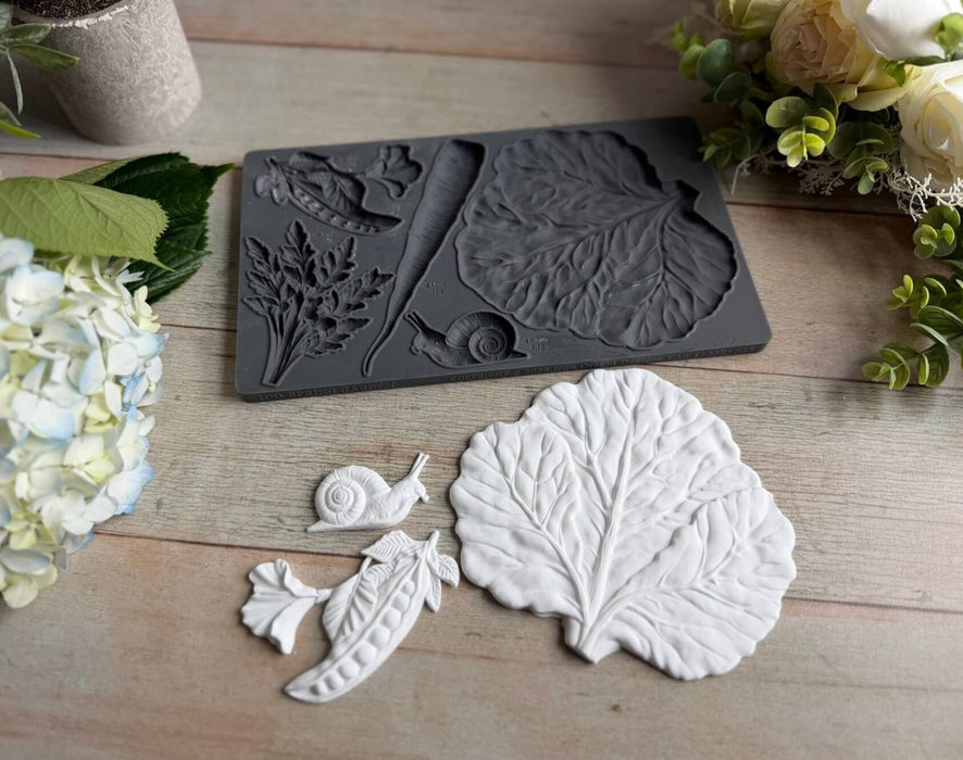 IOD Spring Garden Mould erhältlich bei Countryside Colours 