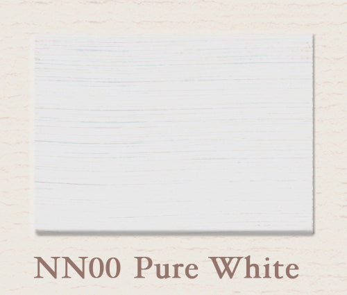 Pure White - Kreidefarbe von Painting The Past erhältlich bei Countryside Colours